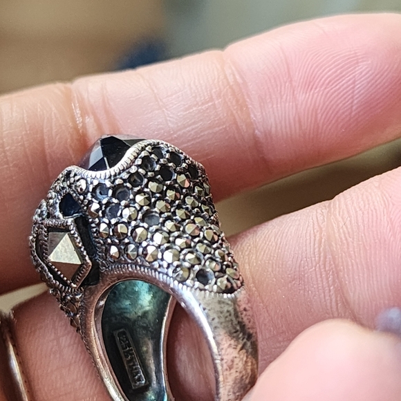 Elegant Blue Gemstone 925 Silver Ring - Picture 5 of 10